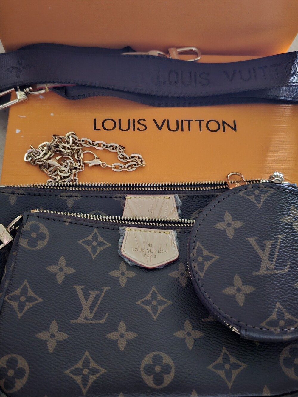 Designer Crossbody Bag - Picture 5 of 15